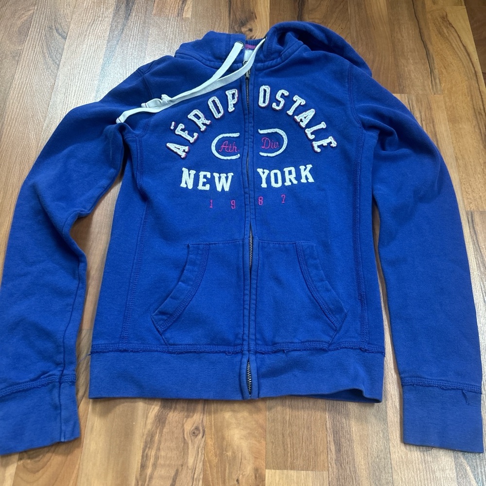 Aeropostale zip up